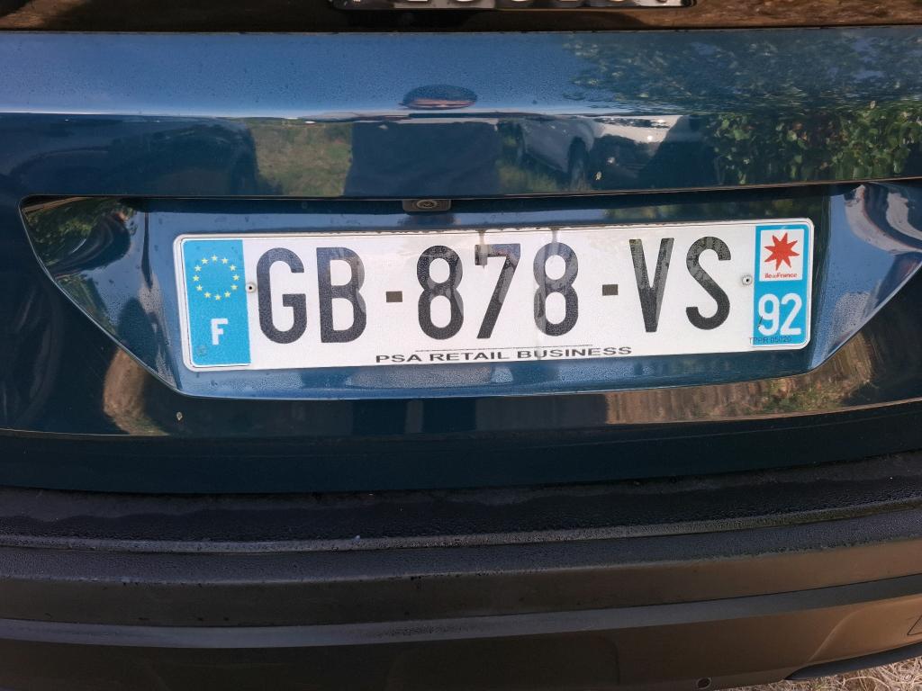 Peugeot 3008 BlueHDi 130ch S&S EAT8 Active Business 2021
