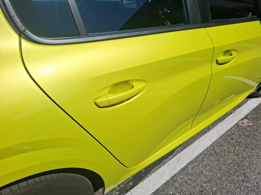 Peugeot 208 Hybrid 110 ch e-DCS6 Style 2025