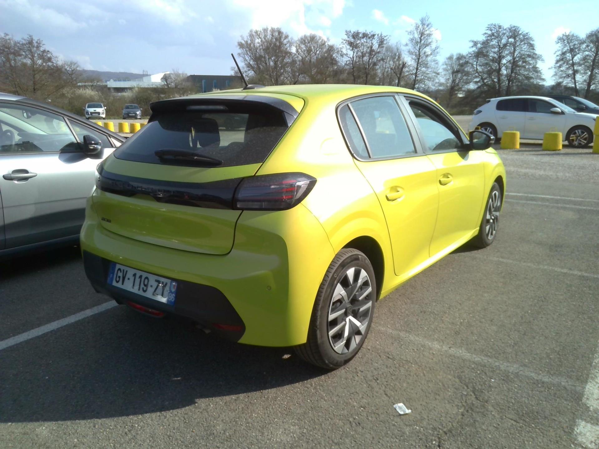 Peugeot 208 PureTech 100 S&S BVM6 Active 2024