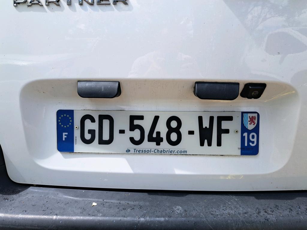Peugeot PARTNER FOURGON STANDARD 650 KG BLUEHDI 100 S&S BVM6 PREMIUM 2021
