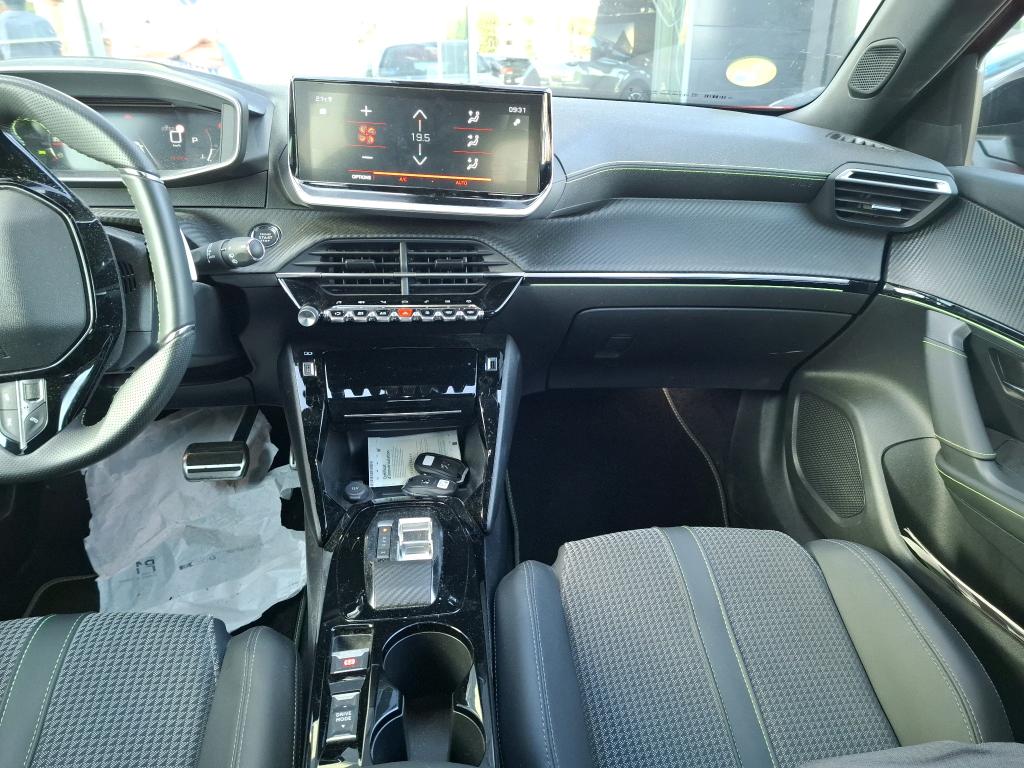 Peugeot 2008 BlueHDi 130 S&S EAT8 GT 2023