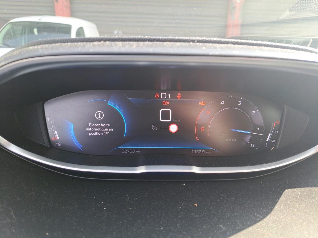 Peugeot 3008 BlueHDi 130ch S&S EAT8 Roadtrip 2022