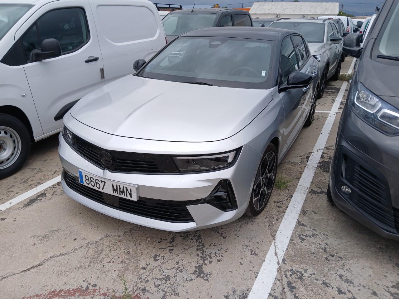 Foto Opel Astra PHEV 2