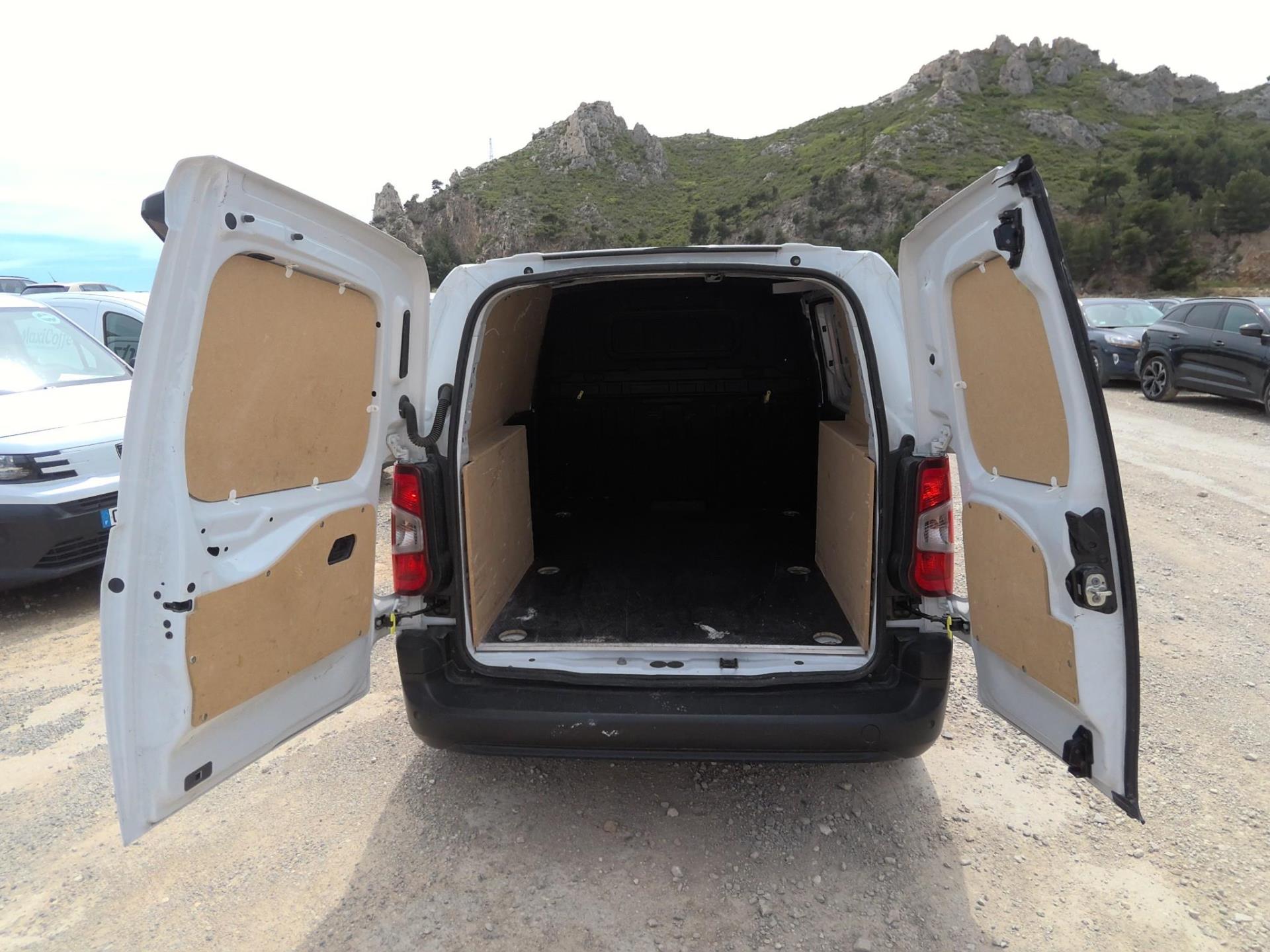 FIAT DOBLO FOURGON TAILLE M 650 KG BLUEHDI 100 S&S BVM6  2024