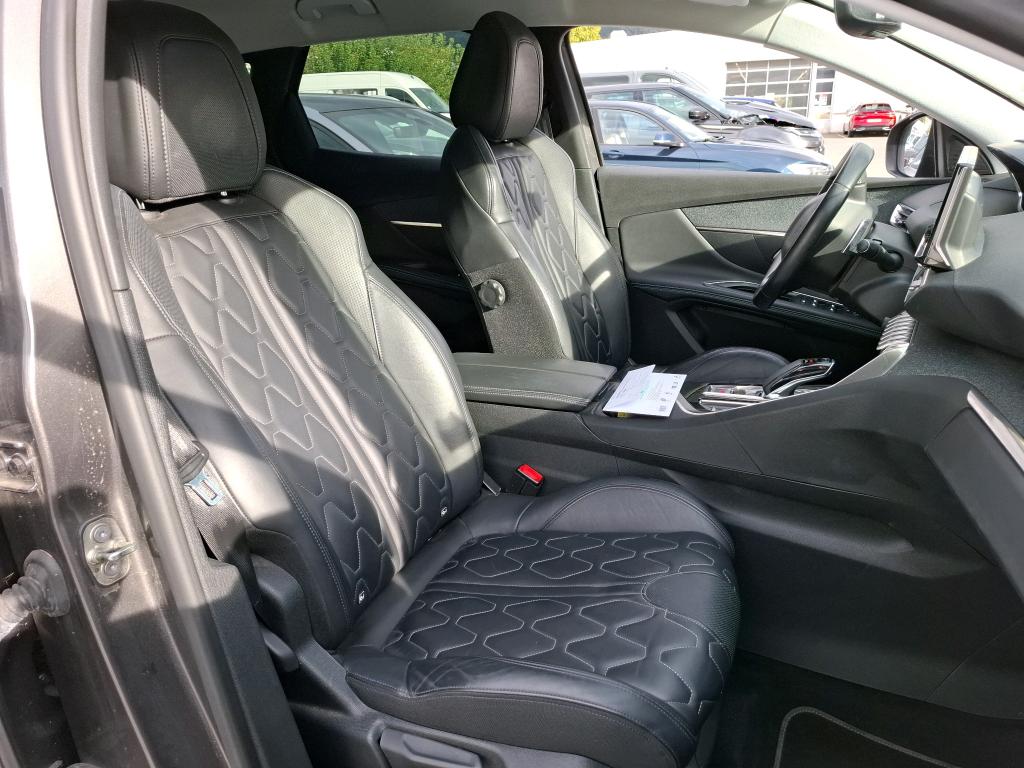 Peugeot 3008 Hybrid 225 e-EAT8 Allure 2021