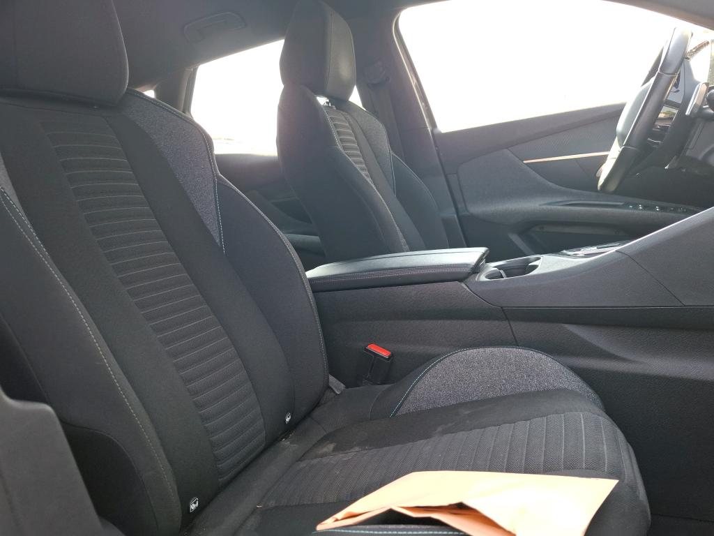 Peugeot 3008 PureTech 130ch S&S EAT8 Active Pack 2023