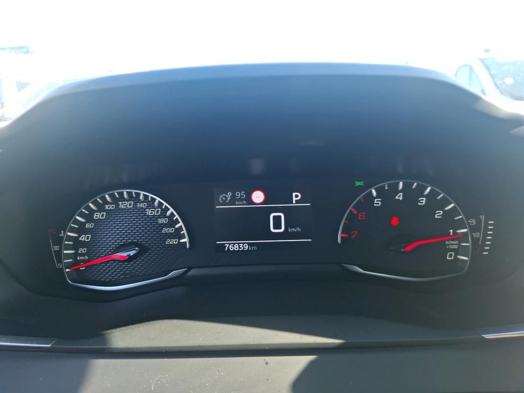 Peugeot 208 PURETECH 100 S&S EAT8 ACTIVE BUSINESS R 2021