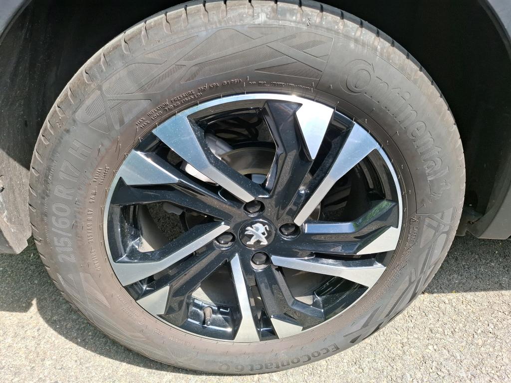 Peugeot 2008 PureTech 130 S&S EAT8 Allure Pack 2022