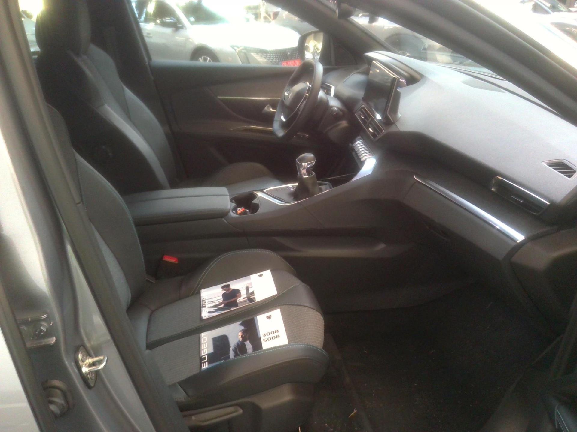 Peugeot 5008 PureTech 130ch S&S BVM6 Allure Pack 2023