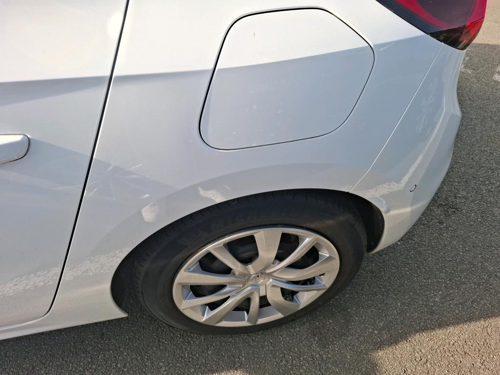 Opel Corsa 1.2 75 ch BVM5  2024