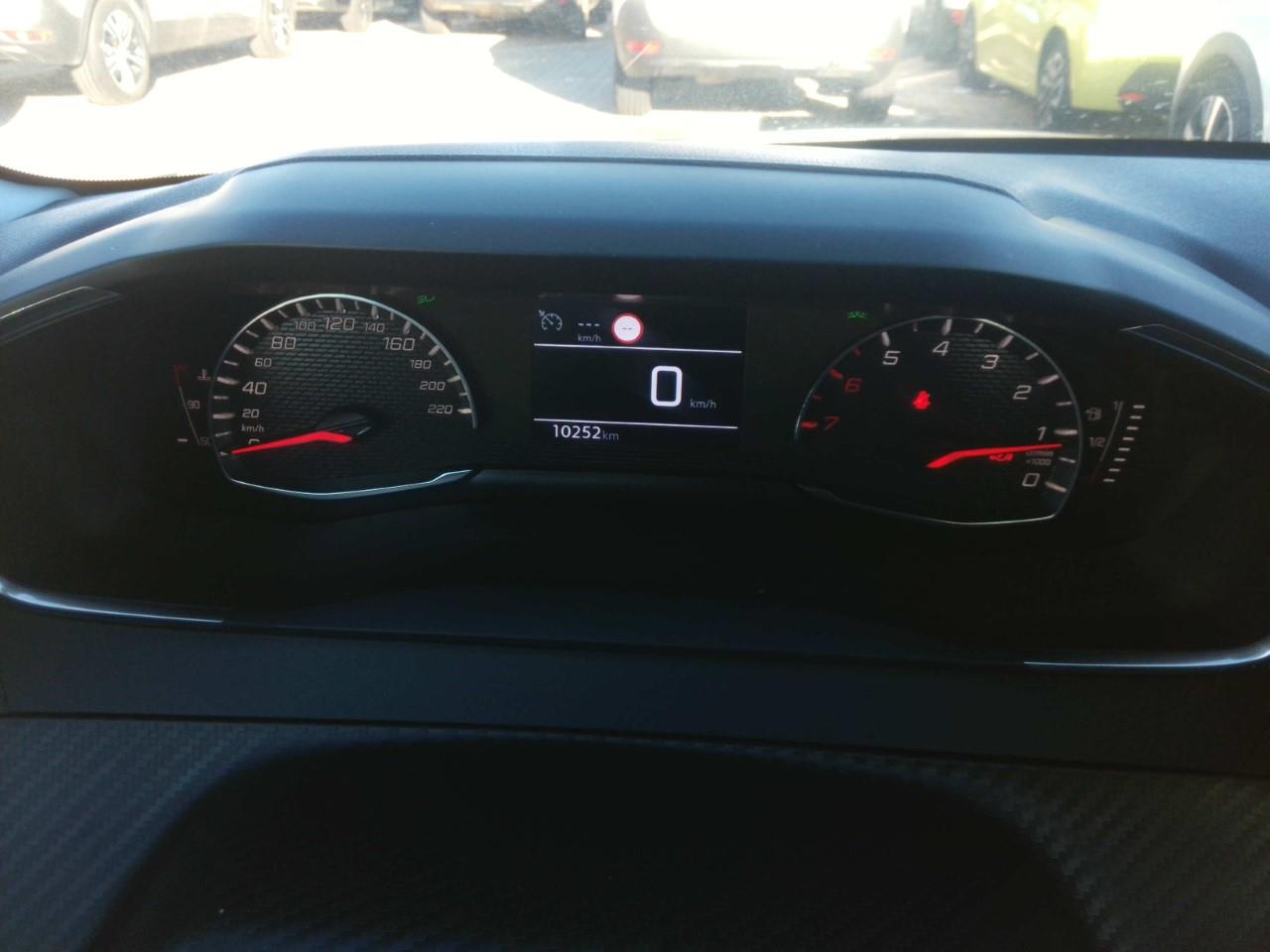 Foto Peugeot 208 5