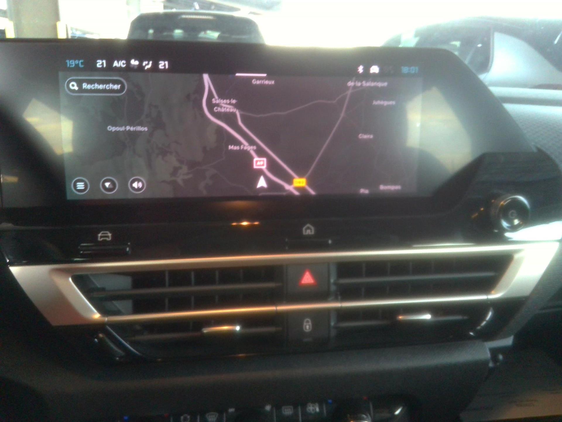 Citroen C4 X Hybride 136 e-DCS6 Plus 2025