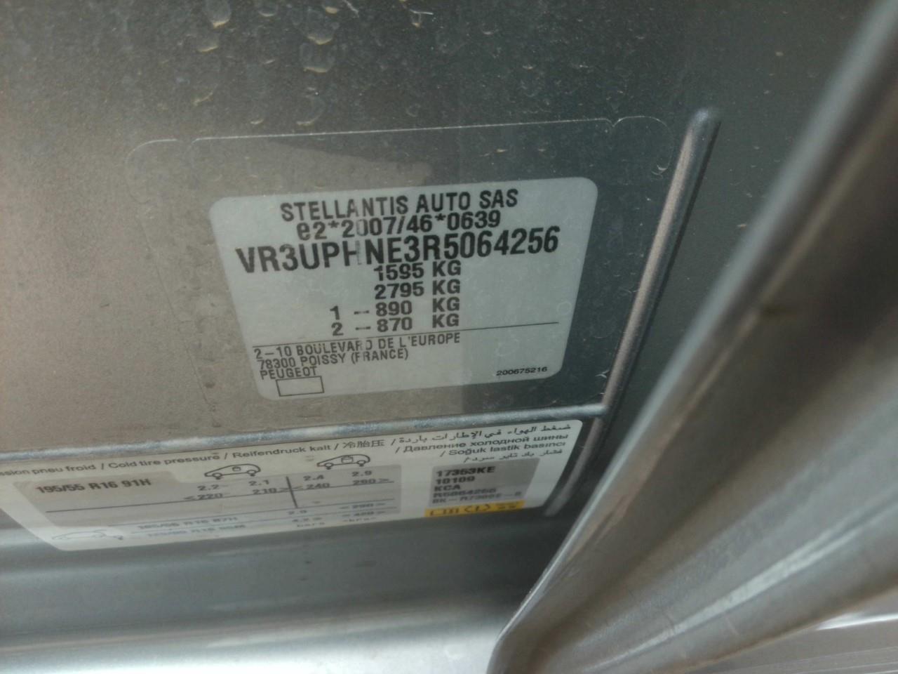 Foto Peugeot 208 8