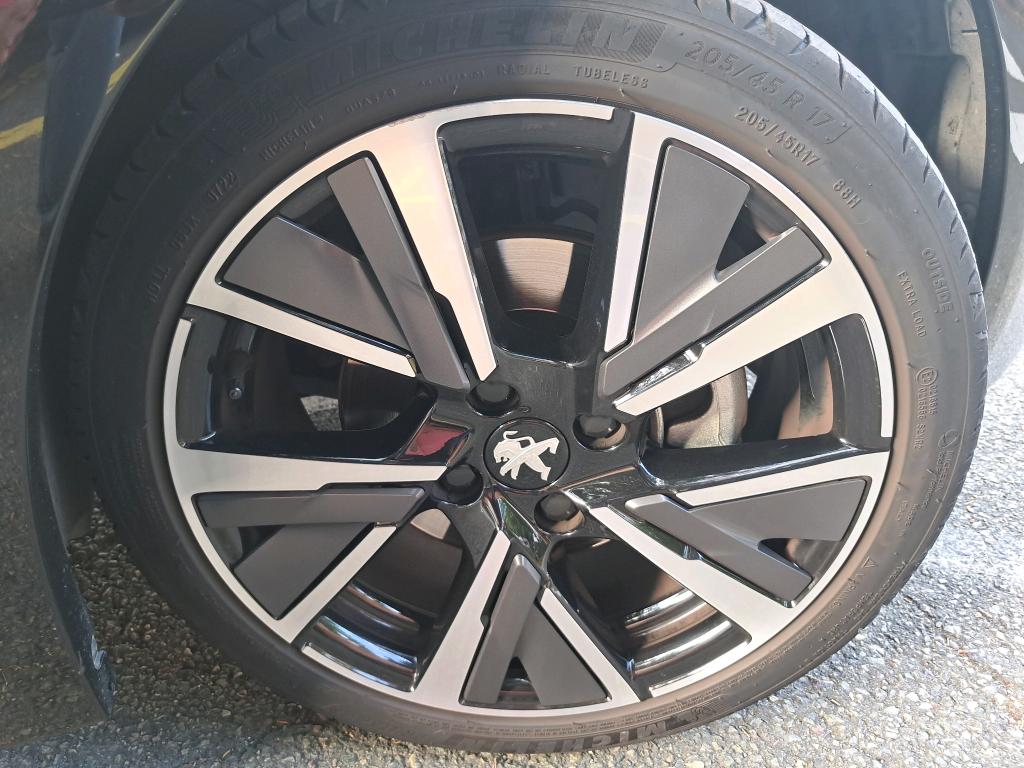 Peugeot 208 PureTech 100 S&S BVM6 GT 2022
