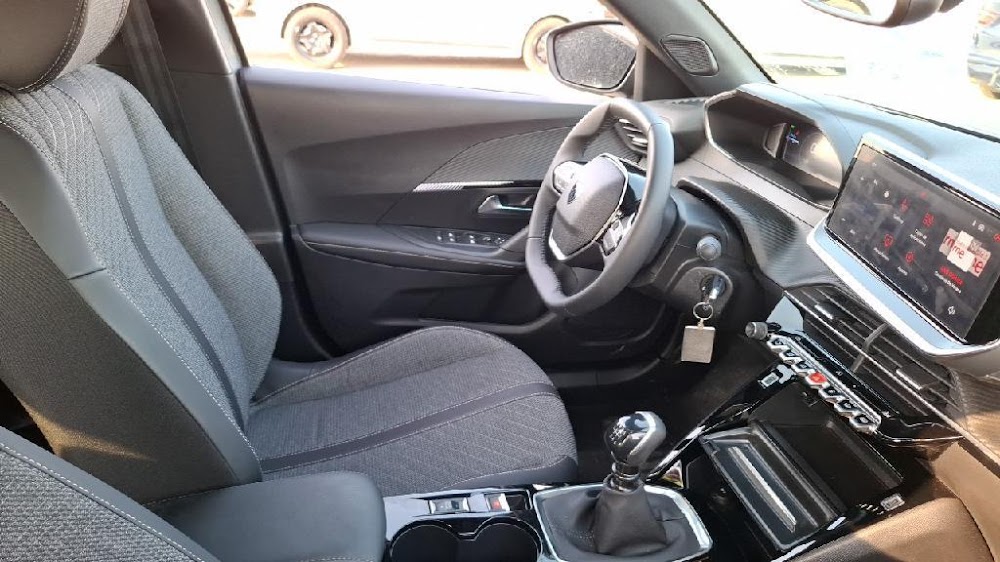 Foto Peugeot 2008 16