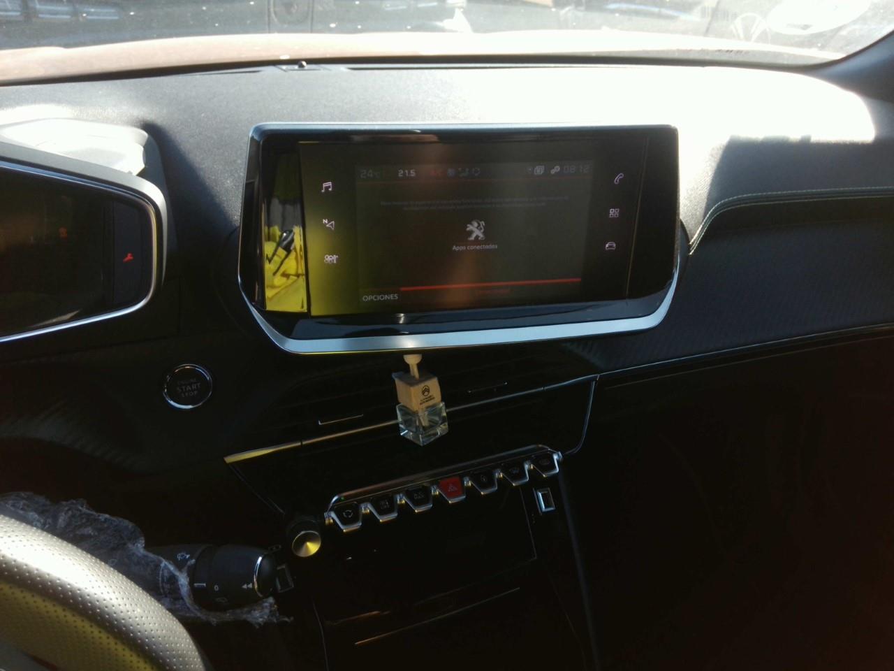 Foto Peugeot 2008 7