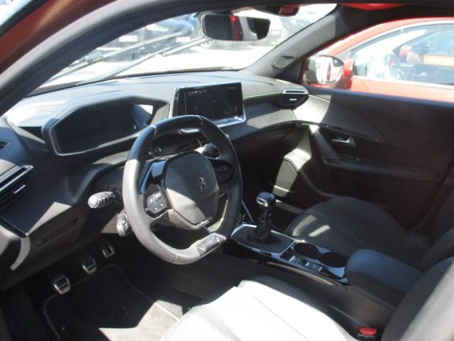 Foto Peugeot 2008 13