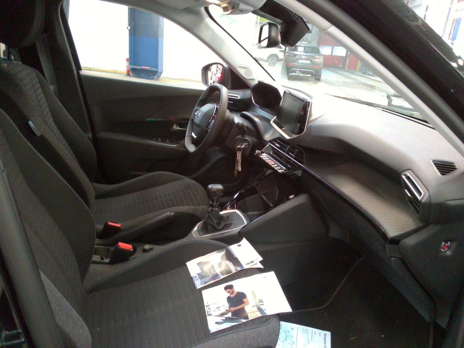 Peugeot 2008 PureTech 130 S&S BVM6 Style 2022