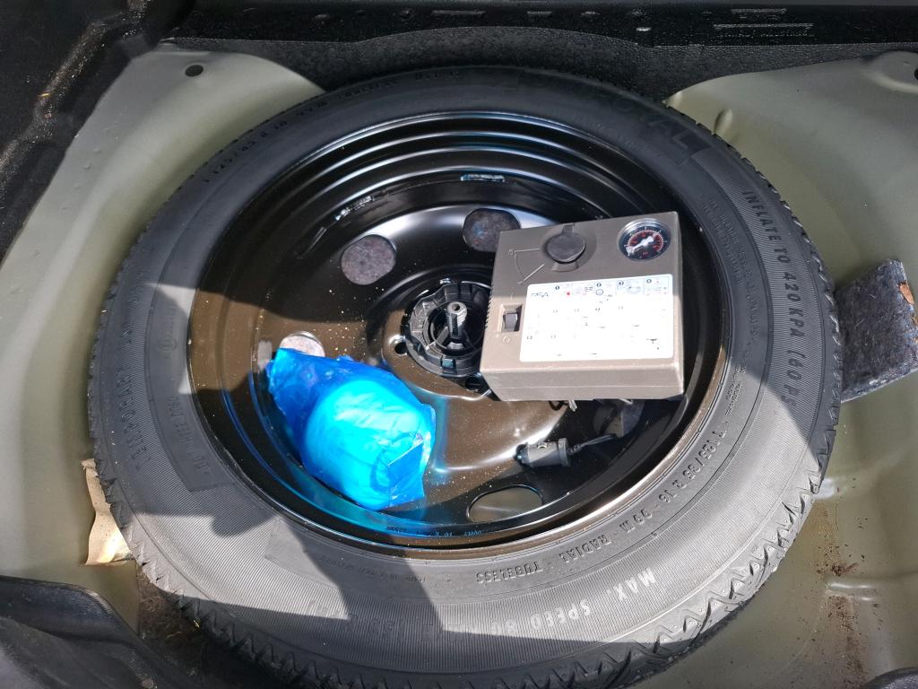 Citroen C4 SOCIETE PURETECH 130 S&S EAT8 FEEL NAV BUSINESS R 2023