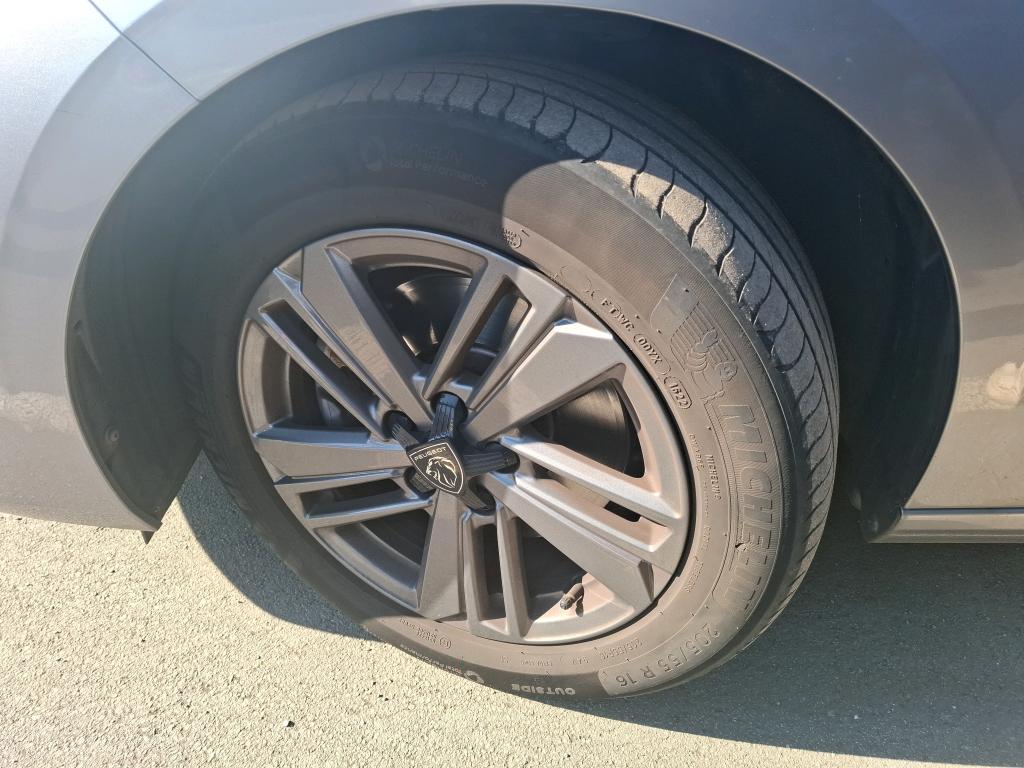 Peugeot 308 BlueHDi 130ch S&S EAT8 Active Pack 2022
