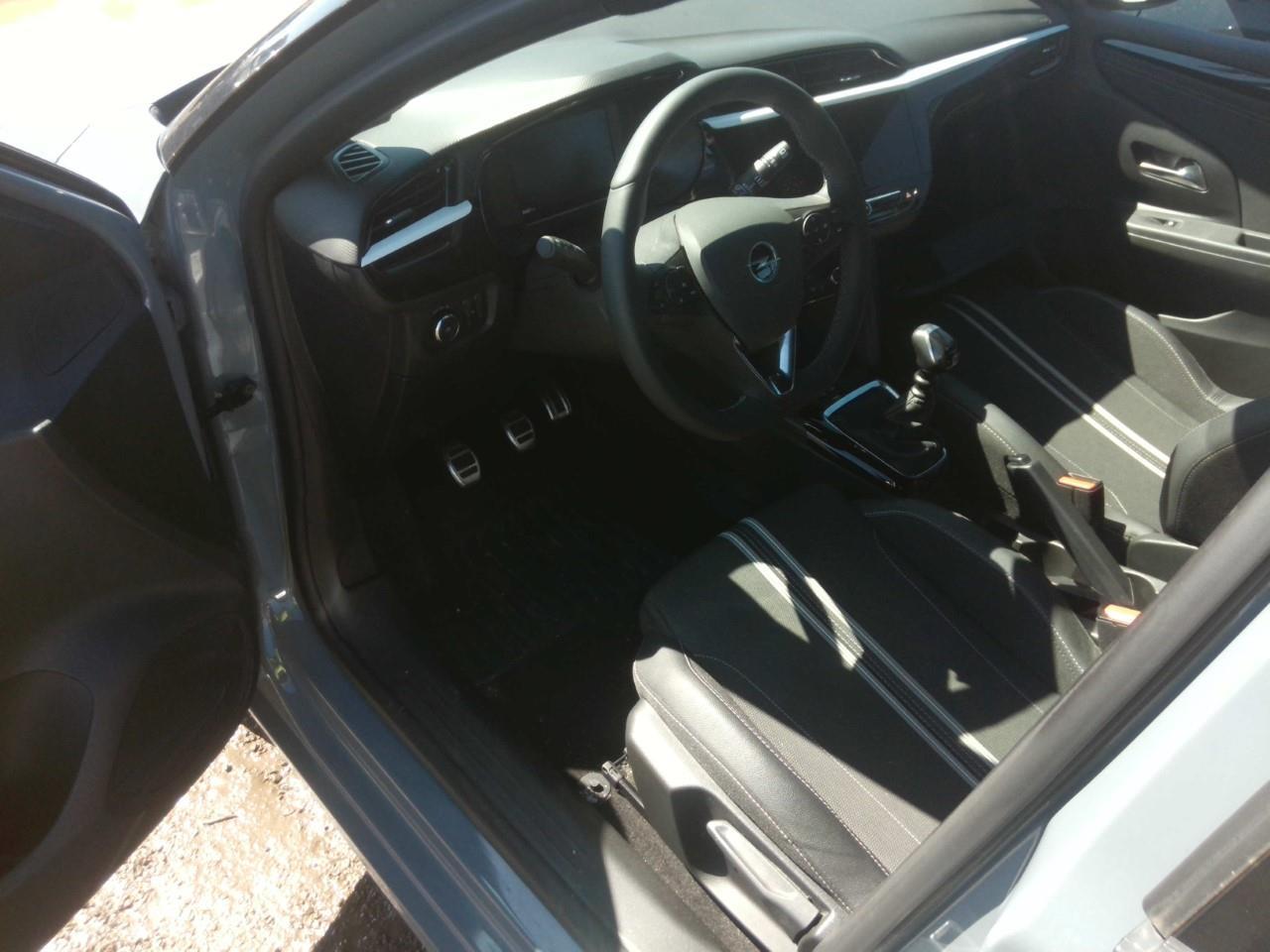 Foto Opel Corsa 12