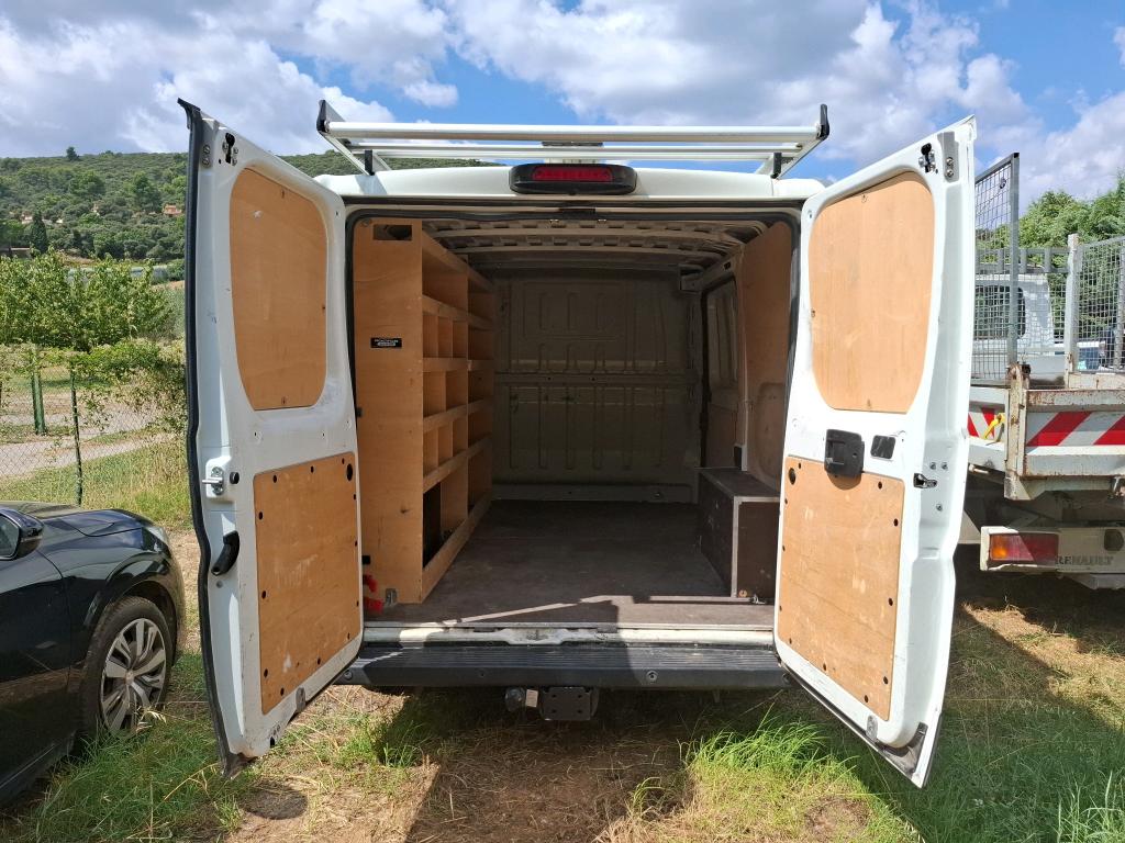 Peugeot BOXER TOLE 330 L1H1 BLUEHDI 120 S&S ASPHALT 2020