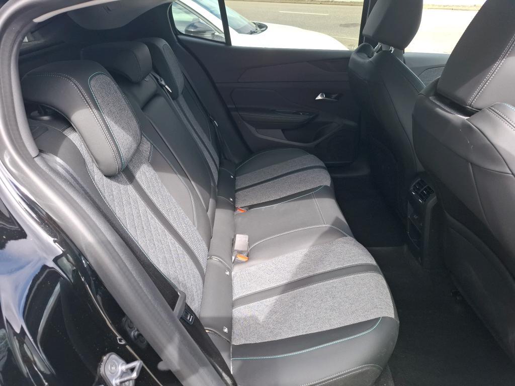 Peugeot 408 PureTech 130 ch S&S EAT8 Allure Pack 2024