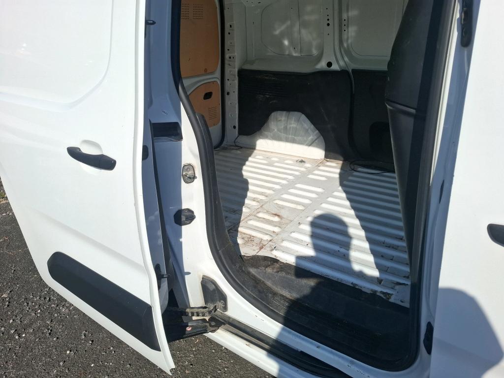 Peugeot PARTNER FOURGON STANDARD 650 KG BLUEHDI 100 S&S BVM6 PREMIUM 2022