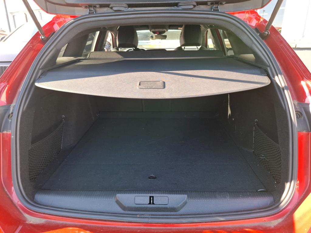 Peugeot 308 SW Hybrid 136 e-DCS6 GT 2024