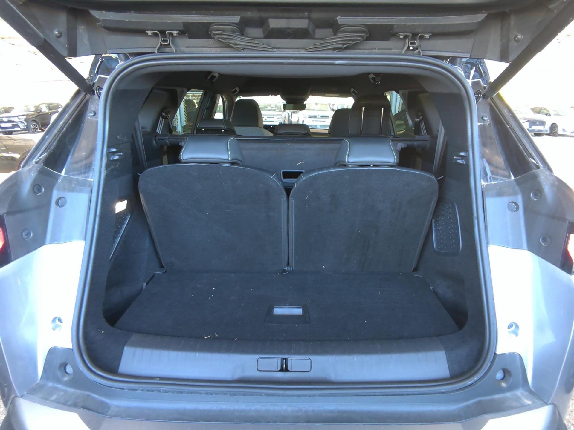 Peugeot 5008 Hybrid 136 e-DCS6 GT 2024