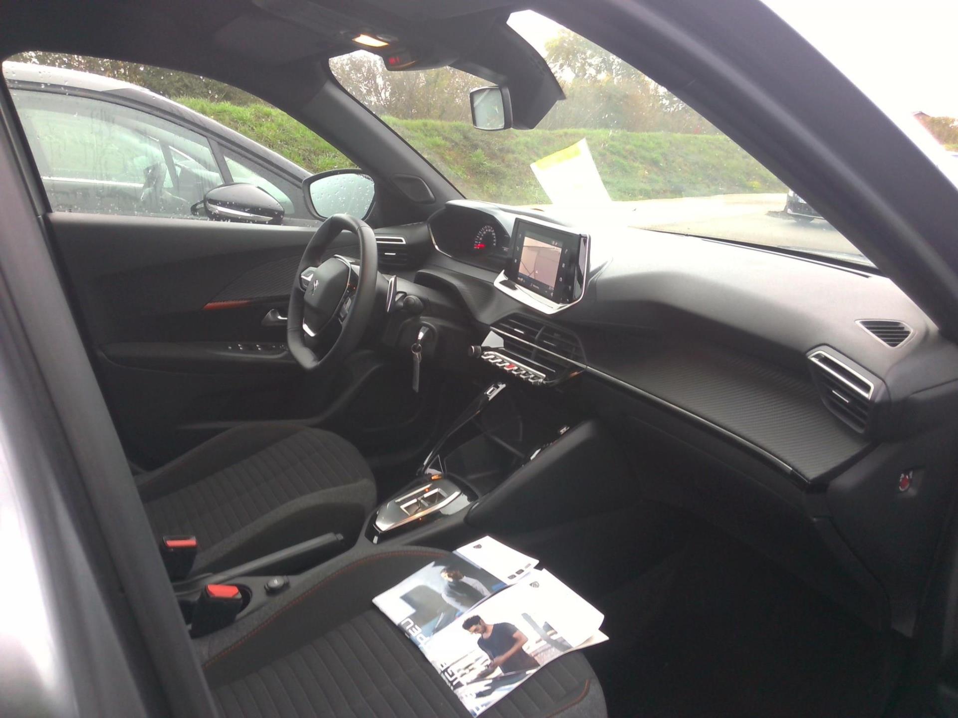 Peugeot 2008 PureTech 130 S&S EAT8 Active Pack 2023