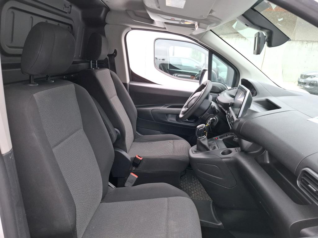 Peugeot PARTNER FOURGON STANDARD 1000 KG BLUEHDI 100 S&S BVM5 ASPHALT 2021