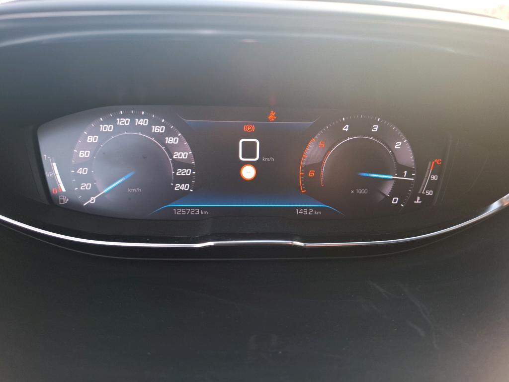 Peugeot 3008 BlueHDi 130ch S&S BVM6 Active Business 2021