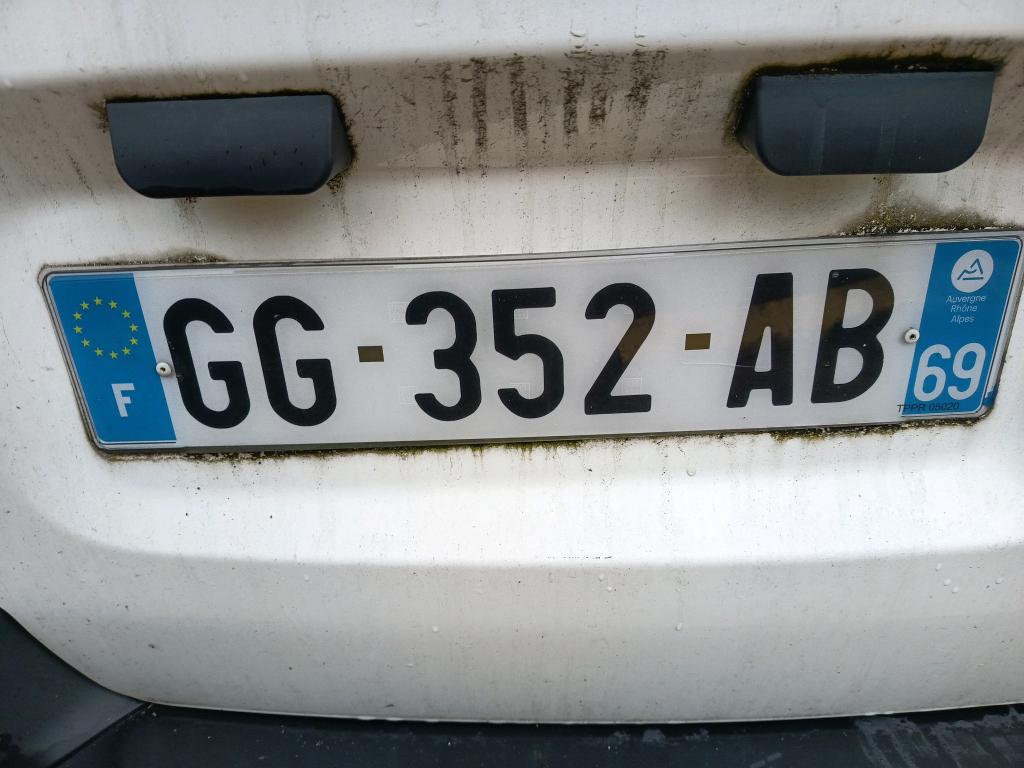 Peugeot EXPERT FGN TOLE LONG BLUEHDI 145 S&S BVM6 PREMIUM 2022