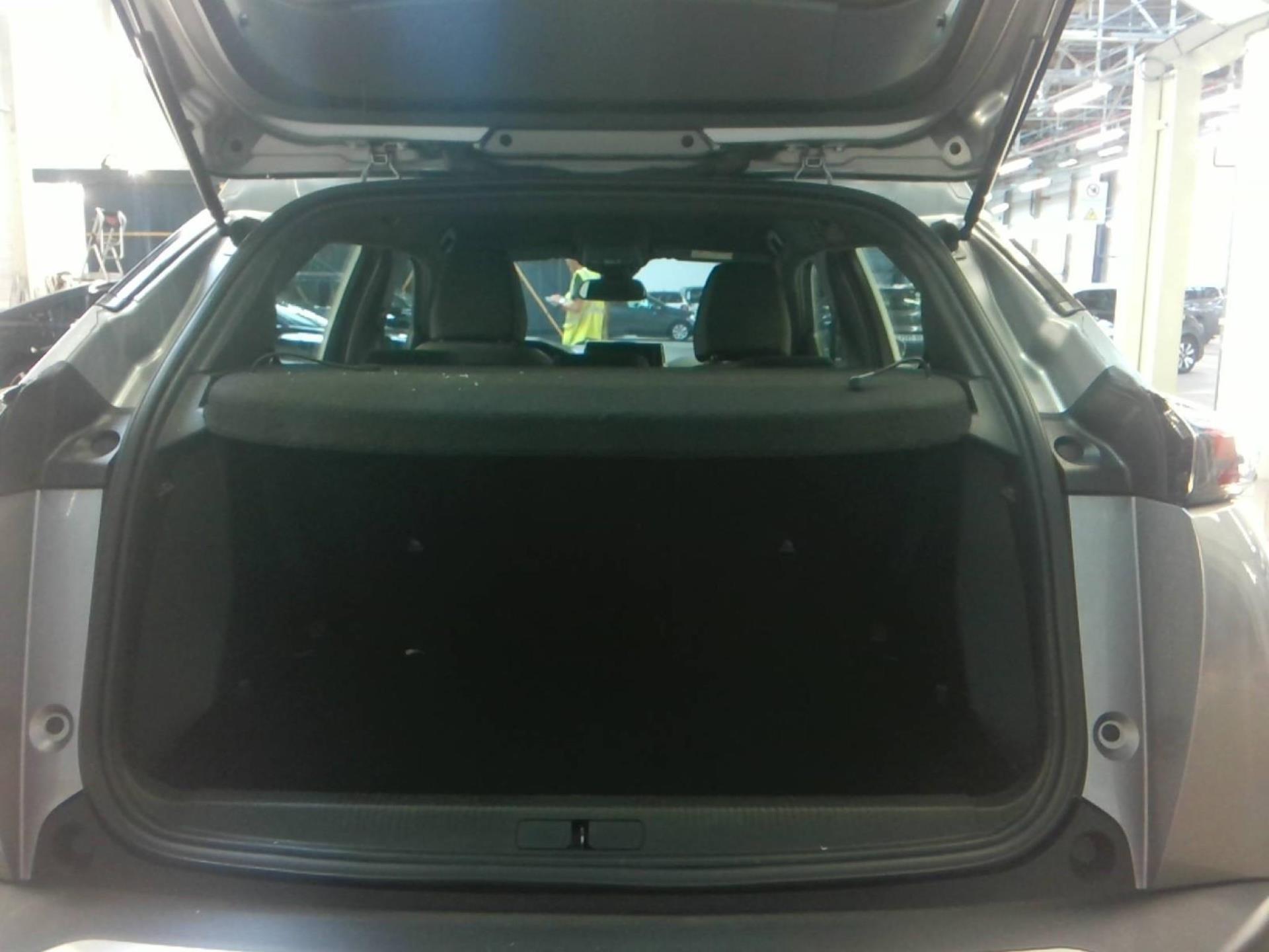 Peugeot 2008 PureTech 130 S&S BVM6 Active Pack 2022