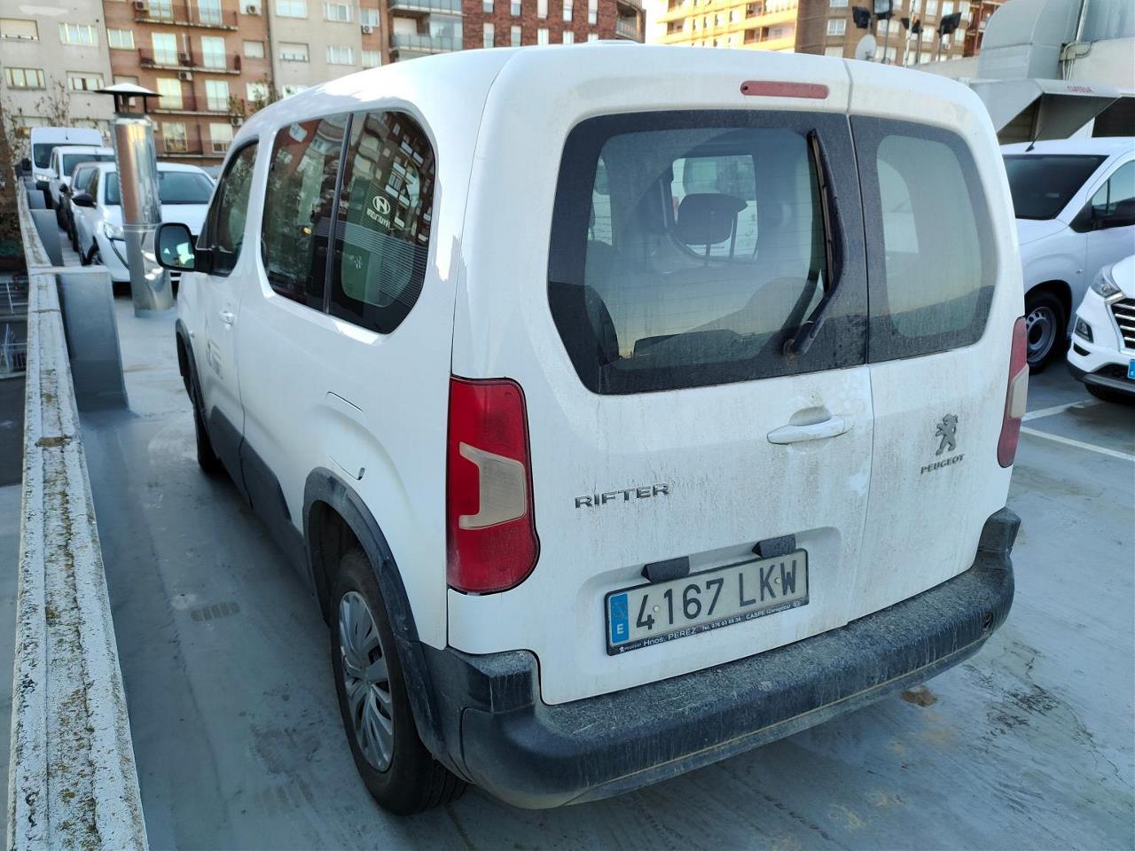 Foto Peugeot Rifter 4