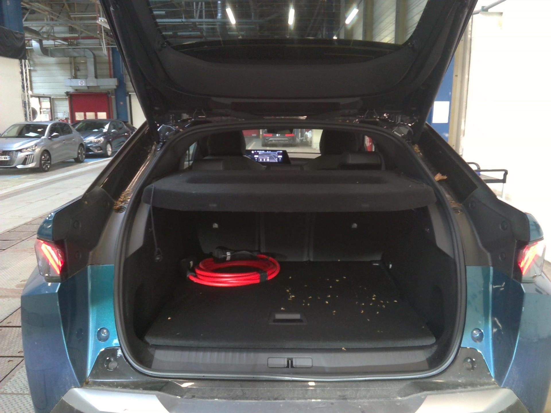 Peugeot 3008 Electrique 73 kWh 210 ch GT 2024