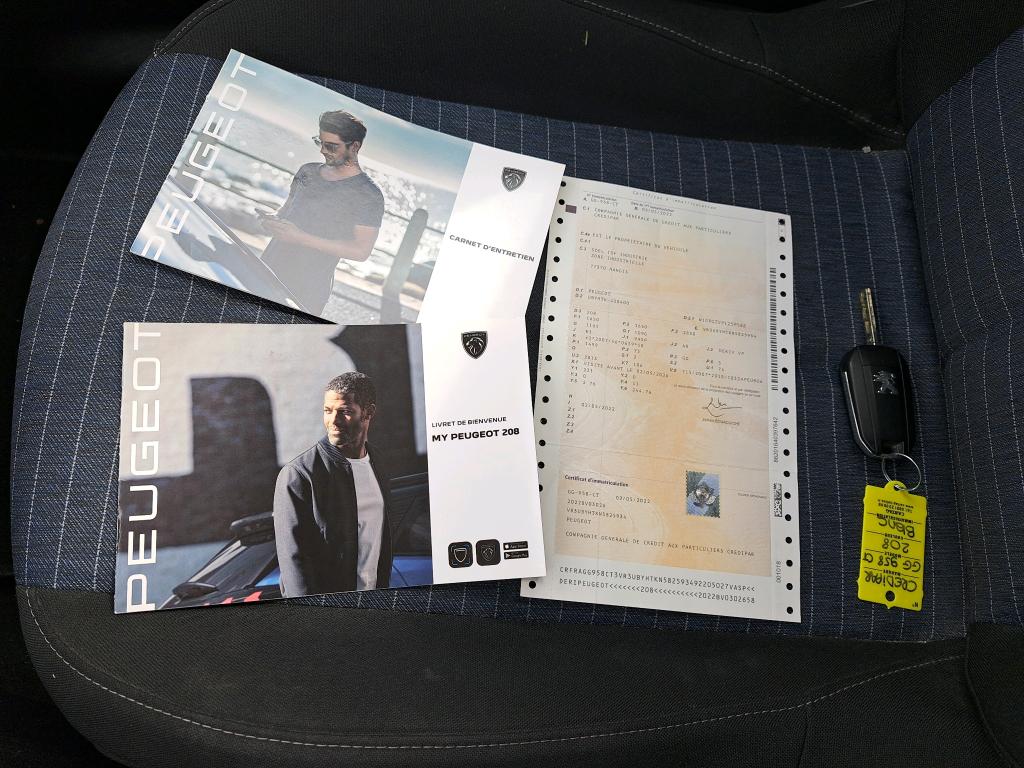 Peugeot 208 BLUEHDI 100 S&S BVM6 PREMIUM 2022