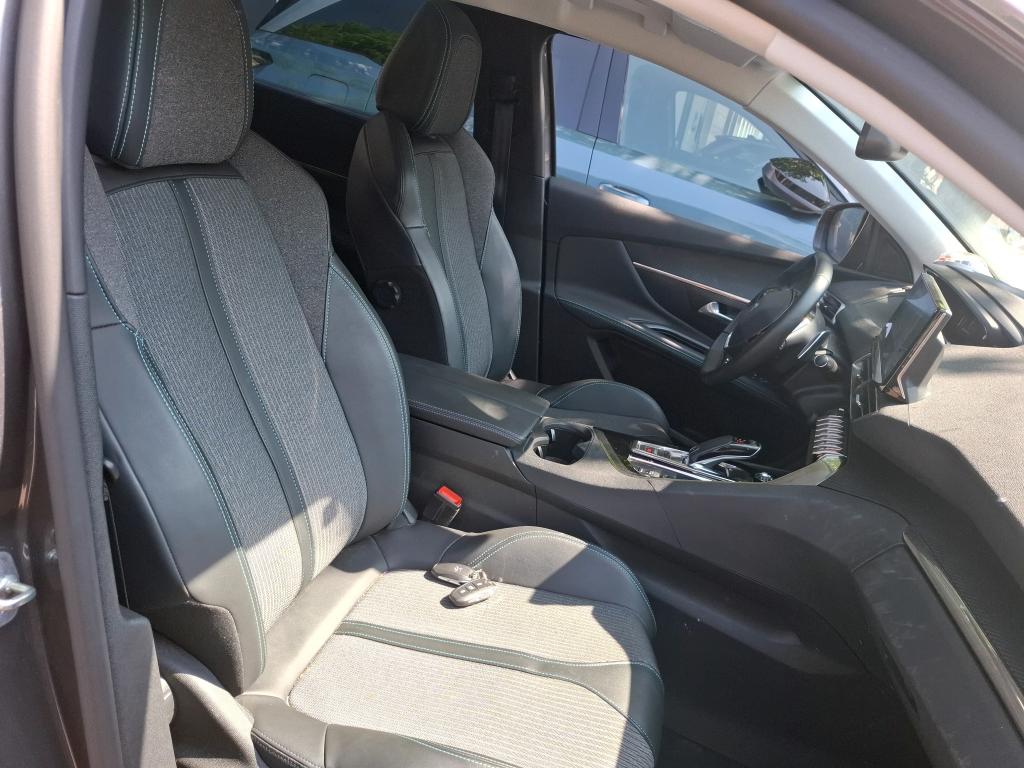 Peugeot 5008 BlueHDi 130ch S&S EAT8 Allure 2021