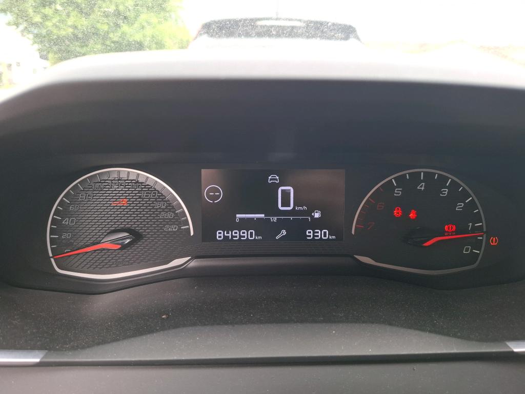 Peugeot 208 BLUEHDI 100 S&S BVM6 PREMIUM PACK 2021