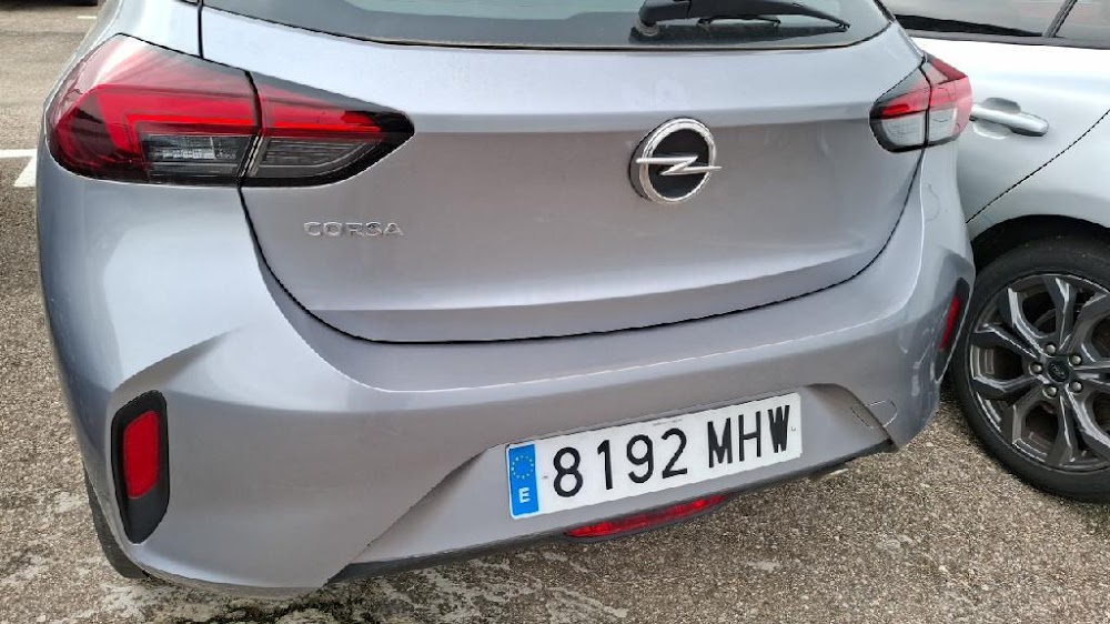 Opel Corsa Corsa GS 1.2T XHL MT6 S/S 100 CV (74kW)
