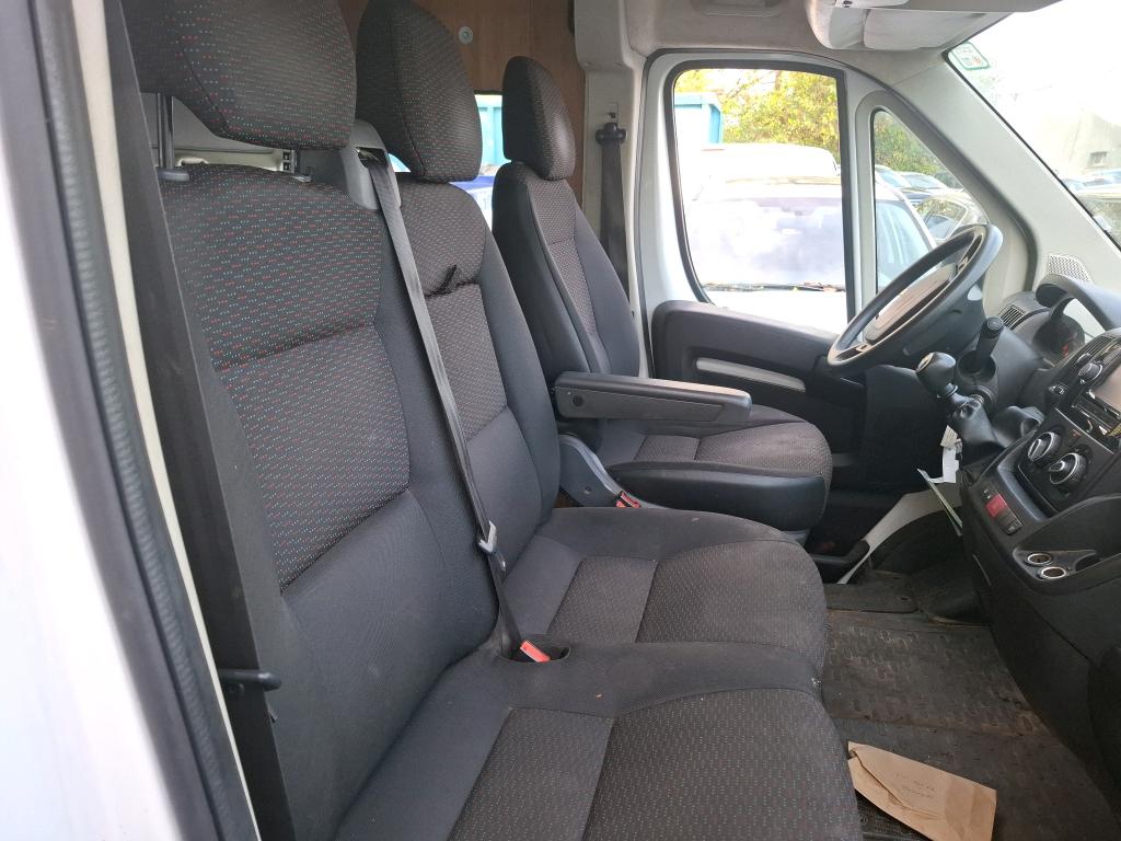 Peugeot BOXER TOLE 335 L2H2 BLUEHDI 120 S&S PREMIUM 2021