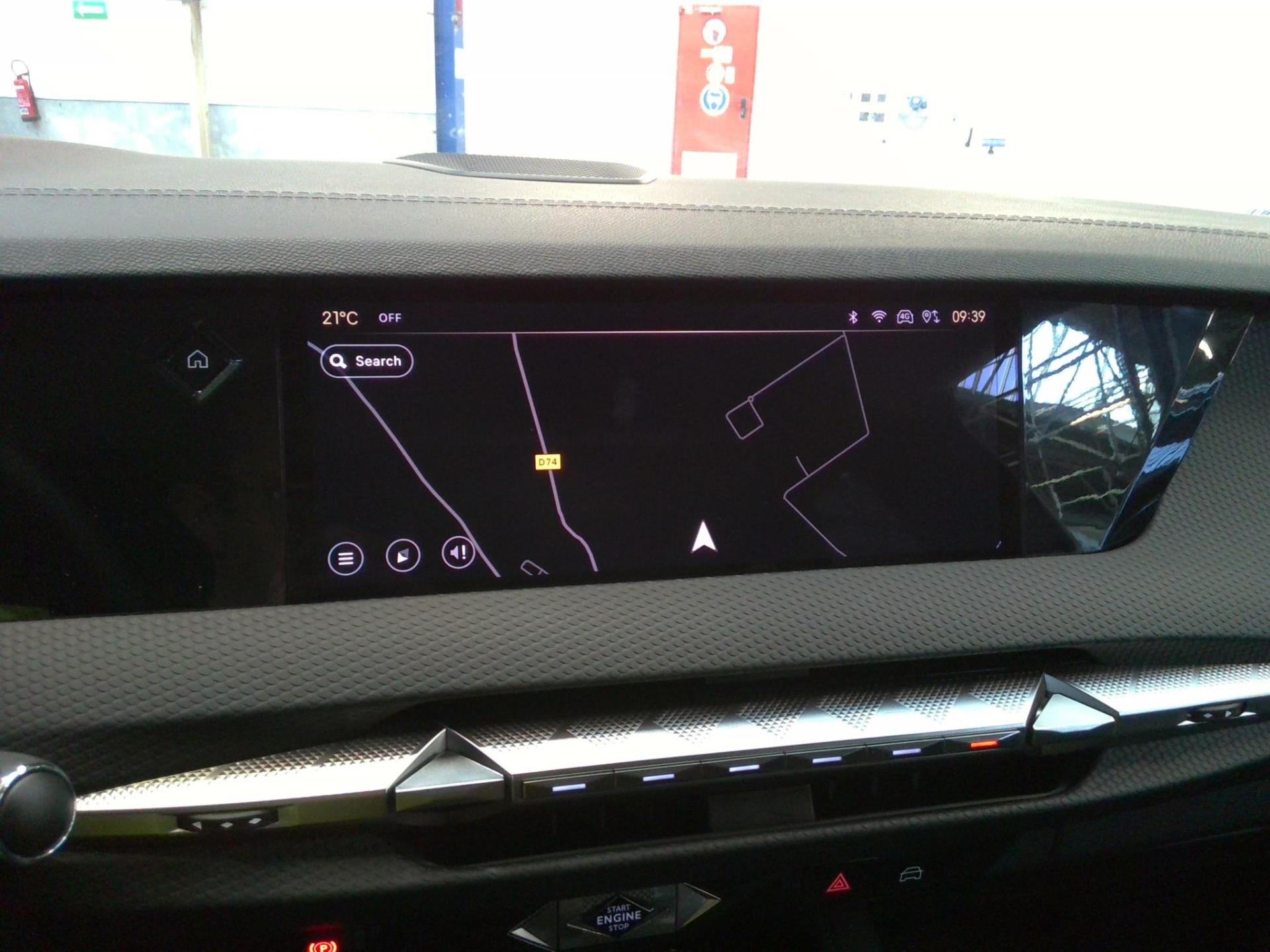 DS DS 4 Hybride E-Tense 225 EAT8 Cross Trocadero 2023