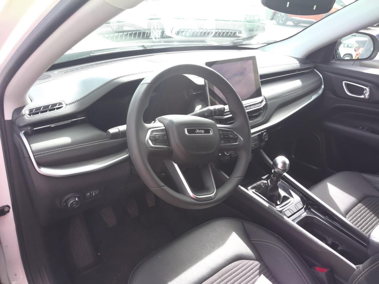 Foto Jeep Compass 4