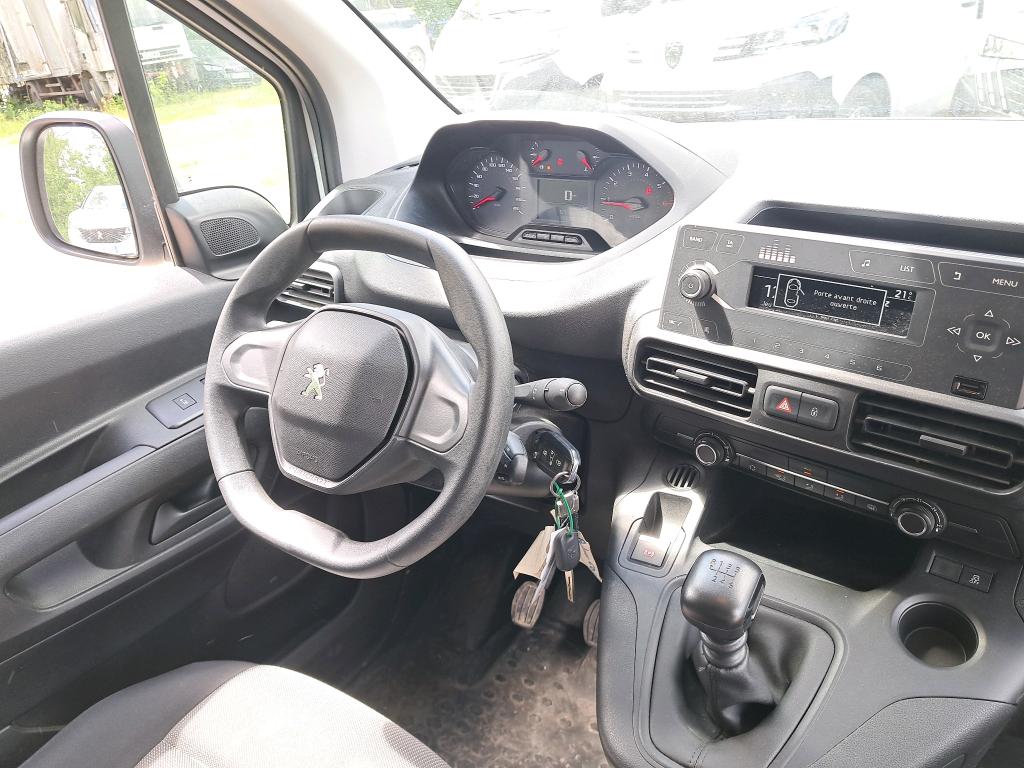 Peugeot PARTNER FOURGON STANDARD 650 KG BLUEHDI 100 S&S BVM6 PREMIUM 2021
