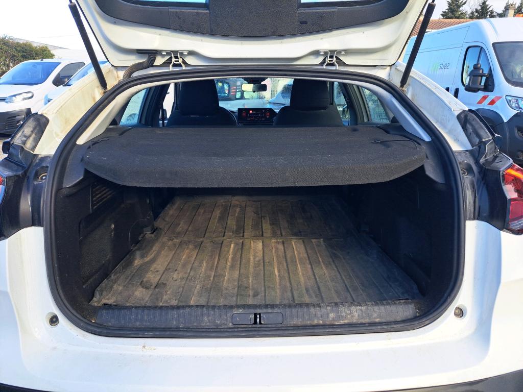 Citroen C4 SOCIETE BLUEHDI 110 S&S BVM6 FEEL NAV BUSINESS R 2022