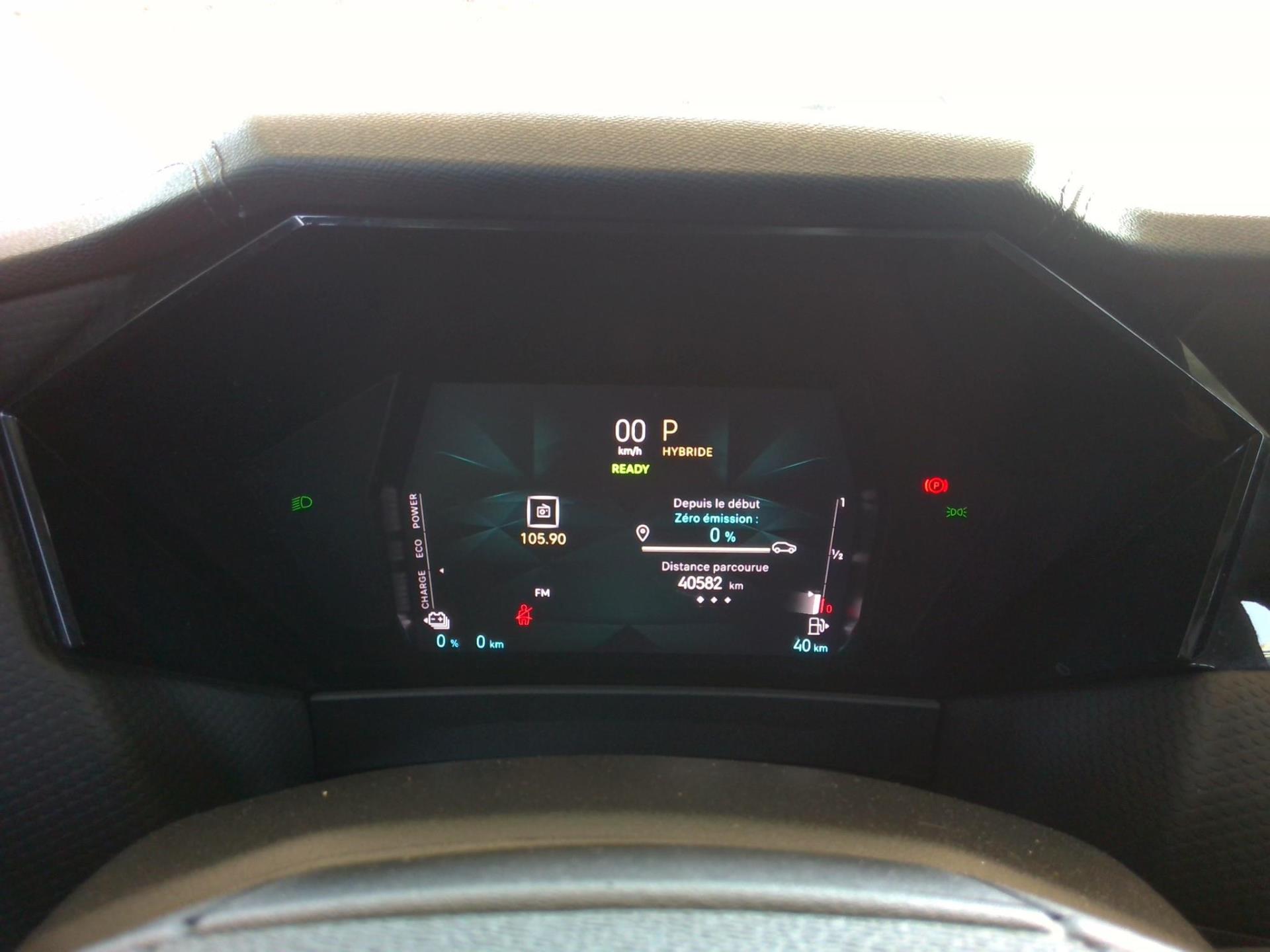 DS DS 4 Hybride E-Tense 225 EAT8 Cross Trocadero 2023