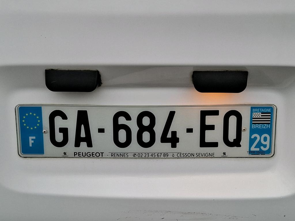 Peugeot EXPERT FGN TOLE LONG 2.0  BLUEHDI 120 S&S BVM6 PREMIUM 2021