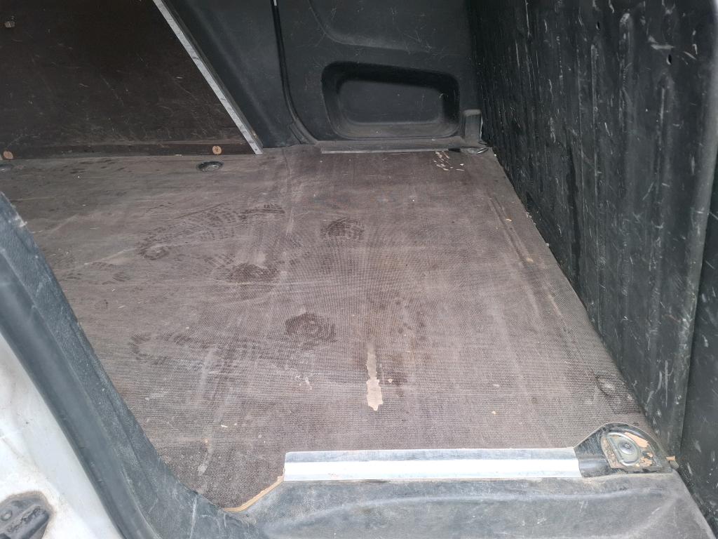 Peugeot PARTNER FOURGON STANDARD 650 KG BLUEHDI 100 S&S BVM5 PREMIUM 2021