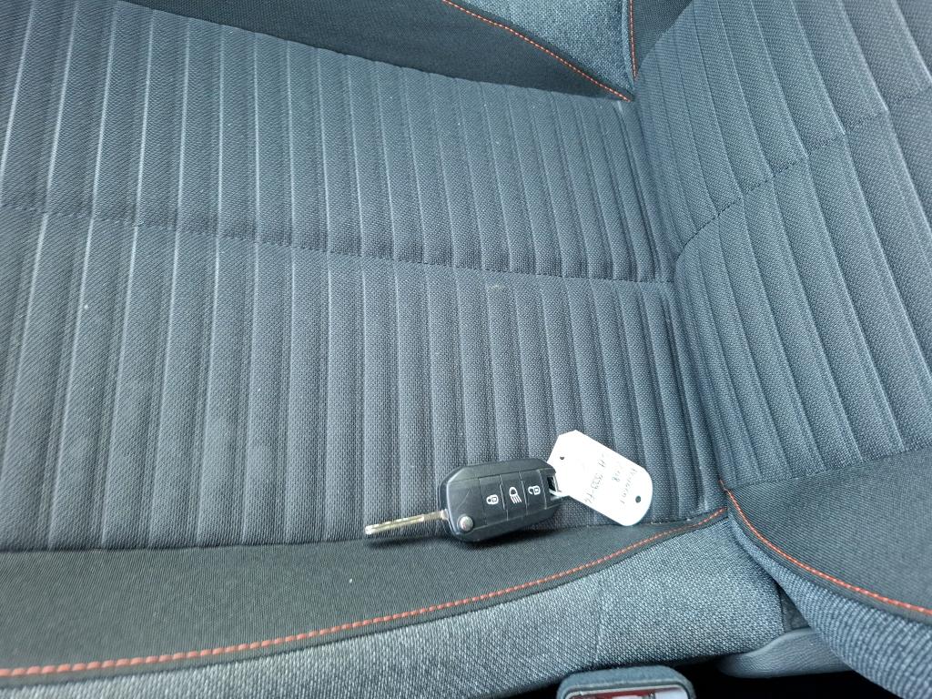 Peugeot 208 BLUEHDI 100 S&S BVM6 ACTIVE BUSINESS R 2021